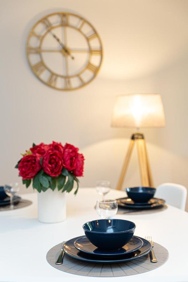 Le Petit Barclay - Appartement Prive De 45 M2 - 2 A 4 Personnes - Parking Gratuit Metz Eksteriør bilde